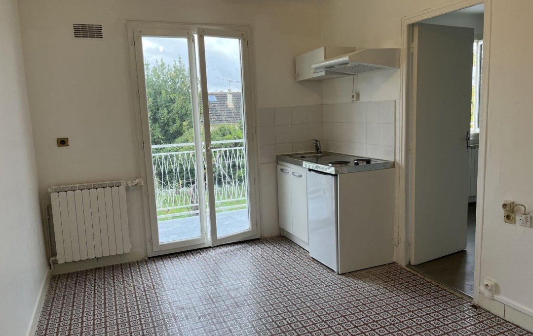 PASSION IMMO : Appartement | OSNY (95520) | 27 m2 | 750 € 